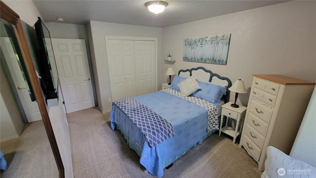 1225 98th Ln SE, Olympia, WA 98501 - carpeted bedroom featuring a closet