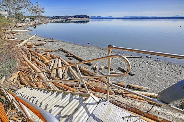656 Lehman Dr, Camano Island, WA 98282 - water view