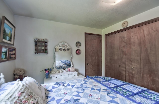 13273 W Cloquallum Rd, Elma, WA 98541 - view of bedroom