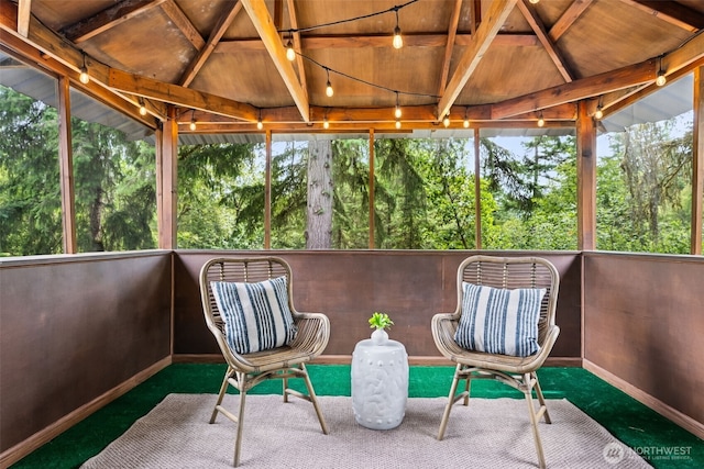 8037 Incline Dr SE, Olympia, WA 98513 - sunroom with vaulted ceiling