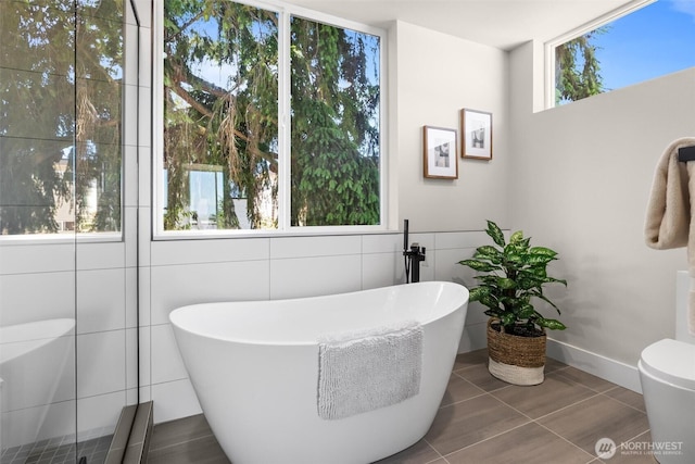 1313 14th Ave S Unit B, Seattle, WA 98144 - full bath with a freestanding tub