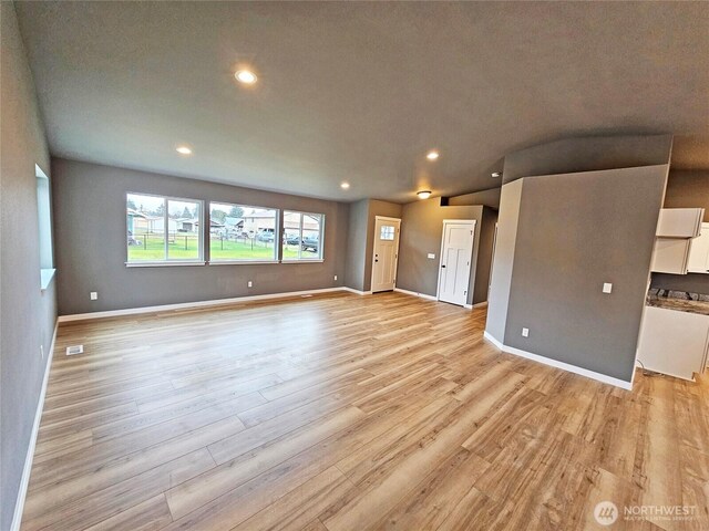 208 S 2nd St, Oakville, WA 98568 - photo 4