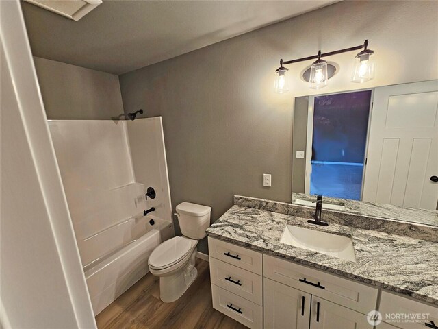208 S 2nd St, Oakville, WA 98568 - photo 6