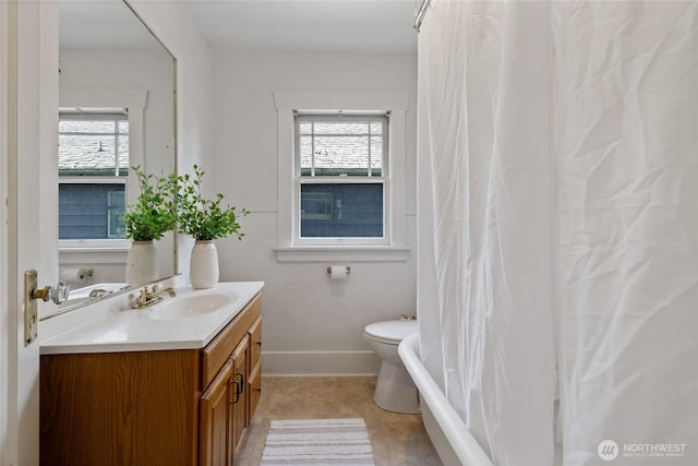 4335 Fawcett Ave, Tacoma, WA 98418 - full bathroom featuring healthy amount of natural light, vanity, and shower / bath combo