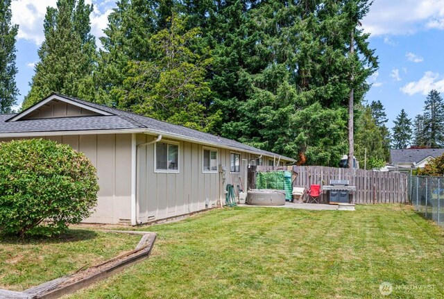 1202 Nelson St, Sedro Woolley, WA 98284 - view of yard featuring a patio area