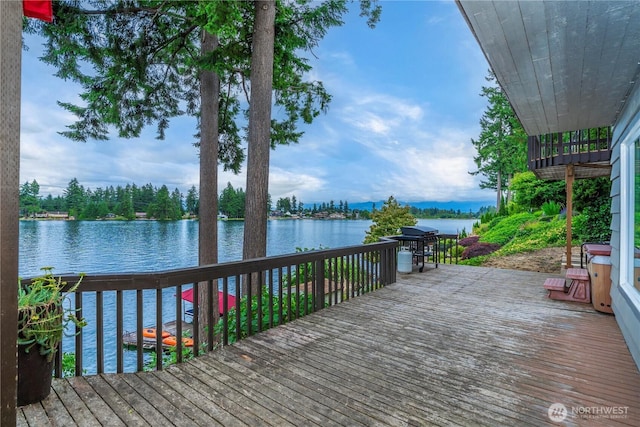 2505 211th Ave E, Lake Tapps, WA 98391 - wooden deck featuring a water view