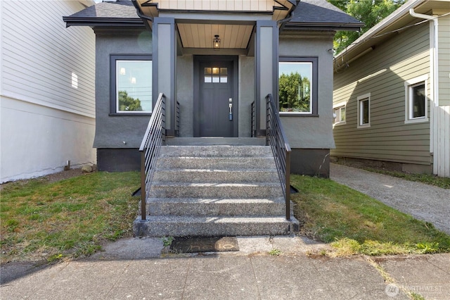 1206 S 14th St, Tacoma, WA 98405 - entrance to property featuring roof with shingles and stucco siding