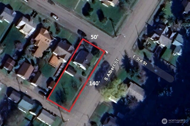 302 S Albert St, Port Angeles, WA 98362 - map / location featuring property parcel outlined