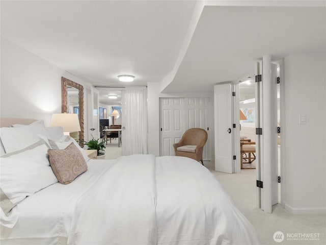 19263 Edgecliff Dr SW, Normandy Park, WA 98166 - bedroom featuring light carpet