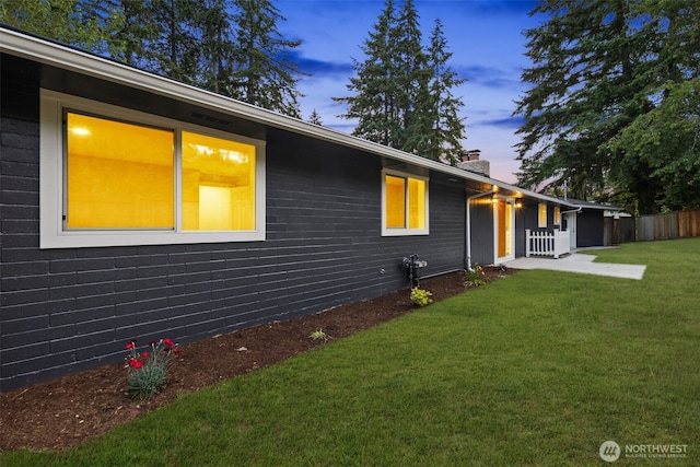 10403 Wauna St SW, Lakewood, WA 98498 - view of front of home featuring a chimney