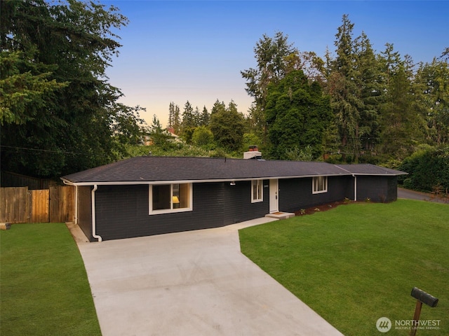 10403 Wauna St SW, Lakewood, WA 98498 - ranch-style home with concrete driveway