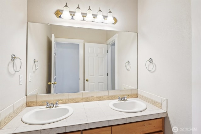 10400 NE 197th St, Battle Ground, WA 98604 - full bath featuring double vanity