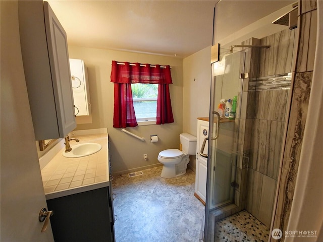 456 Upper Grand Ave, Hoquiam, WA 98550 - full bathroom with a stall shower and vanity
