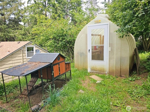 456 Upper Grand Ave, Hoquiam, WA 98550 - view of poultry coop