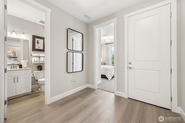 20230 150th St E Unit 598, Bonney Lake, WA 98391 - entrance foyer with light wood-style floors and baseboards