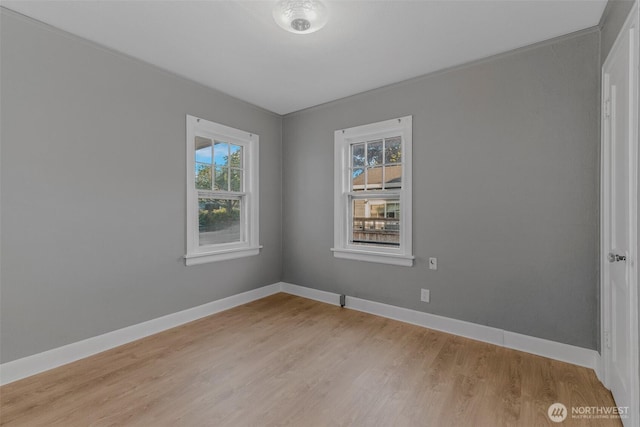 2849 Flordia St, Longview, WA 98632 - empty room featuring light wood-style floors and baseboards