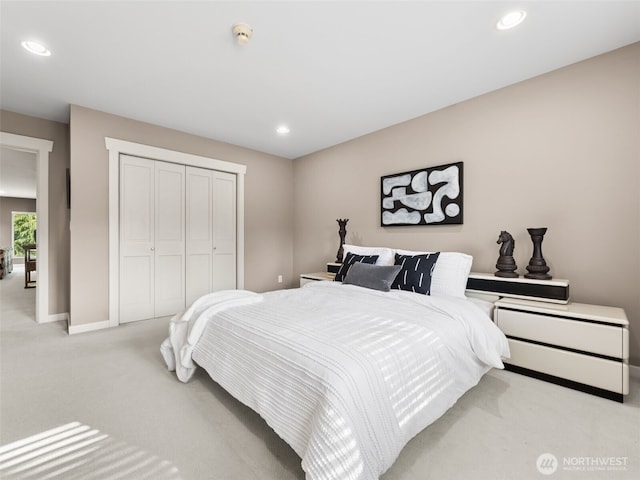 16825 SE 376th St, Auburn, WA 98092 - bedroom with carpet flooring, a closet, and recessed lighting