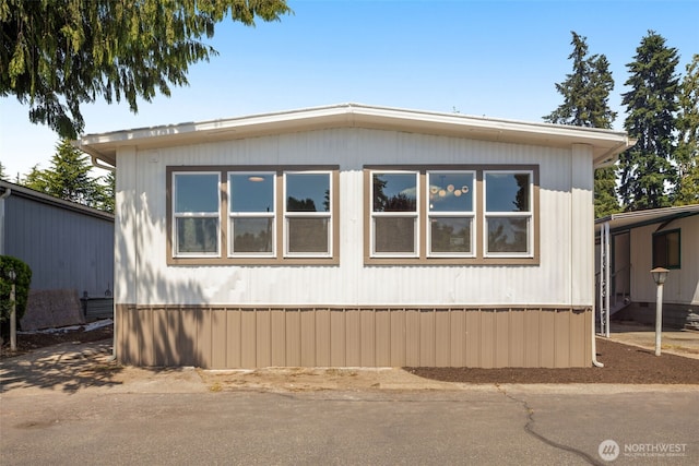 24222 54th Ave W Unit 55, Mountlake Terrace, WA 98043 - view of front of house