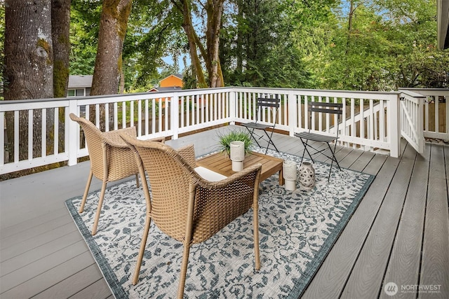 10733 126th Pl NE, Kirkland, WA 98033 - view of wooden deck