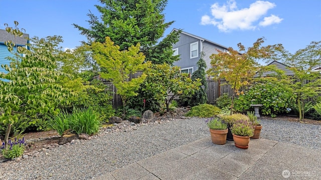 4422 NE 2nd Ln, Renton, WA 98059 - view of patio / terrace