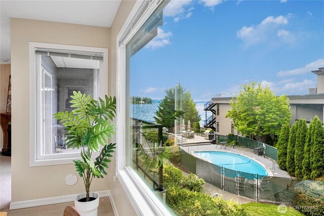 9201 NE Juanita Dr Unit 205, Kirkland, WA 98034 - view of pool