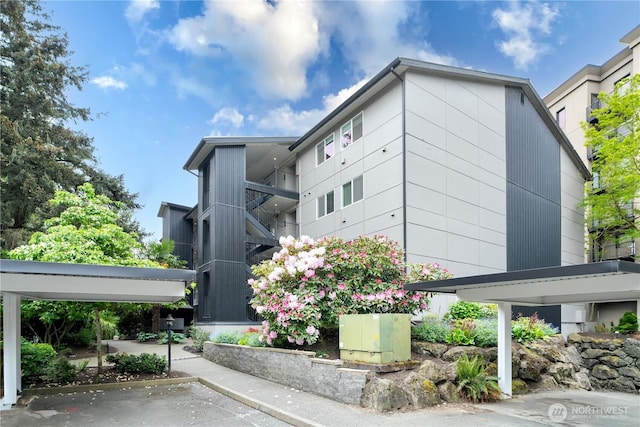 9201 NE Juanita Dr Unit 205, Kirkland, WA 98034 - view of building exterior