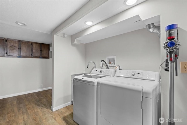 751 S 40th St, Tacoma, WA 98418 - laundry room with independent washer and dryer and light wood-style floors