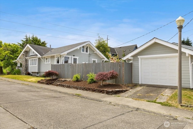 751 S 40th St, Tacoma, WA 98418 - view of front of property featuring asphalt driveway