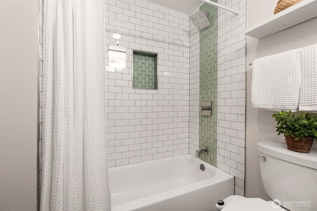 2219 Eastlake Ave E Unit 101, Seattle, WA 98102 - bathroom with shower / bath combination with curtain and toilet
