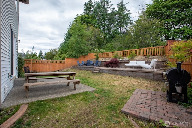 1344 Foreman Rd, Dupont, WA 98327 - fenced backyard with a patio and outdoor lounge area
