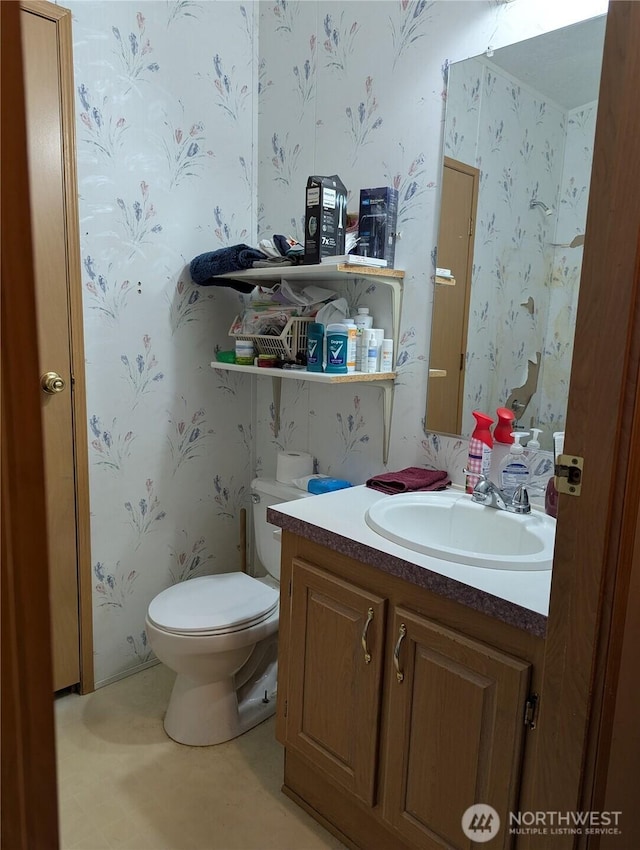 30925 114th Ln SE, Auburn, WA 98092 - half bathroom with vanity and wallpapered walls