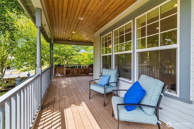 1615 Monroe St, Bellingham, WA 98225 - view of wooden porch