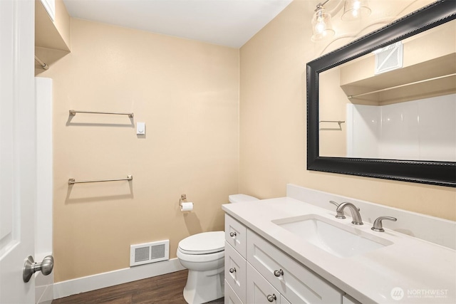 1957 23rd Pl NE Unit 201, Issaquah, WA 98029 - full bath with wood finished floors, vanity, and a shower