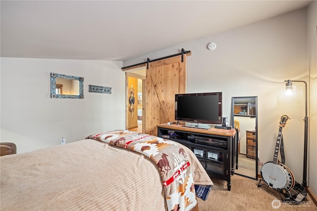 95 Horizon Ln, Chelan, WA 98816 - bedroom featuring a barn door and light carpet
