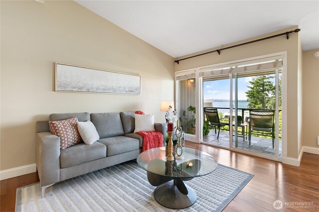 6714 Lake Washington Blvd NE Unit 4, Kirkland, WA 98033 - photo 2