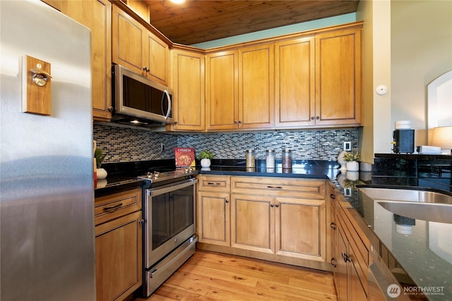 6714 Lake Washington Blvd NE Unit 4, Kirkland, WA 98033 - photo 7