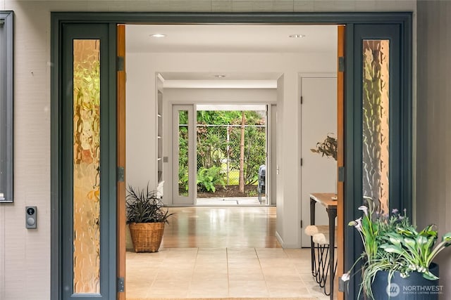 2325 38th Ave E, Seattle, WA 98112 - view of tiled foyer