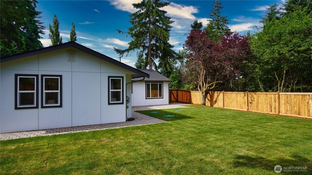 840 SW 306th St, Federal Way, WA 98023 - view of side of property featuring a fenced backyard