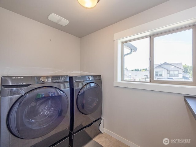 11217 NE 134th Pl, Vancouver, WA 98682 - laundry area featuring independent washer and dryer and healthy amount of natural light