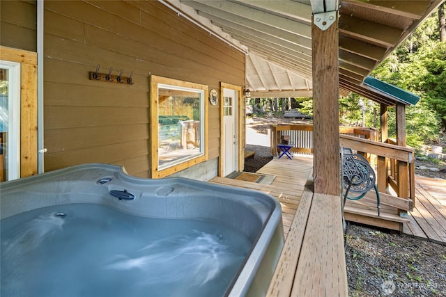 7 Moonshine Ln, Ronald, WA 98940 - deck with a hot tub