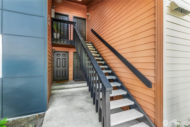 12608 NE 119th St Unit B8, Kirkland, WA 98034 - property entrance