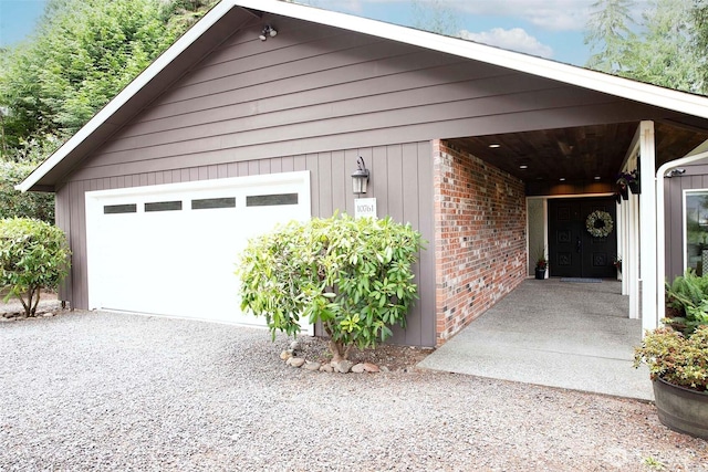 10761 Bill Point Crst NE, Bainbridge Island, WA 98110 - view of garage