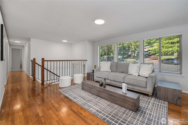 20873 2nd Pl SW, Normandy Park, WA 98166 - living room with wood finished floors and recessed lighting