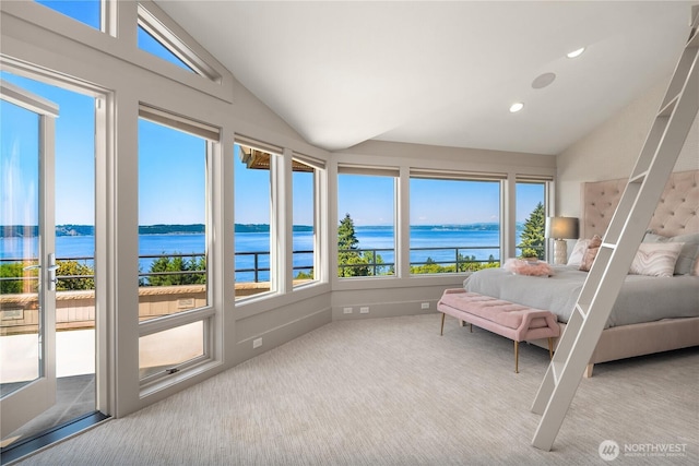 6411 View St NE, Tacoma, WA 98422 - sunroom / solarium featuring vaulted ceiling, carpet floors, and a water view