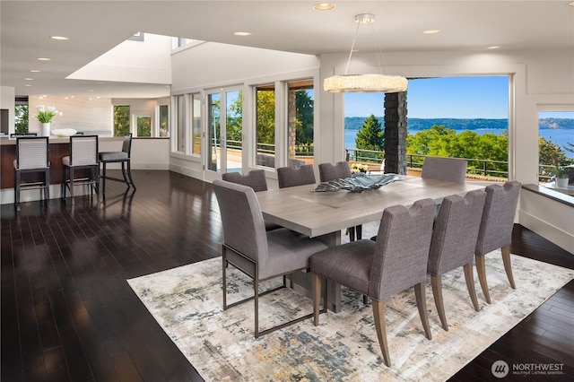 6411 View St NE, Tacoma, WA 98422 - dining space featuring hardwood / wood-style flooring and recessed lighting