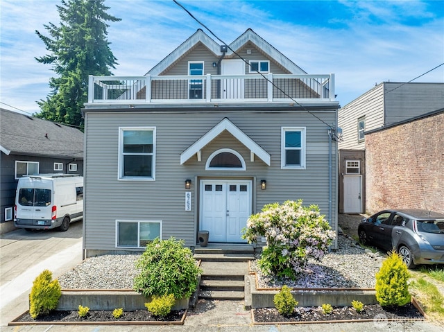 6753 14th Ave NW, Seattle, WA 98117 - view of front of home with a balcony