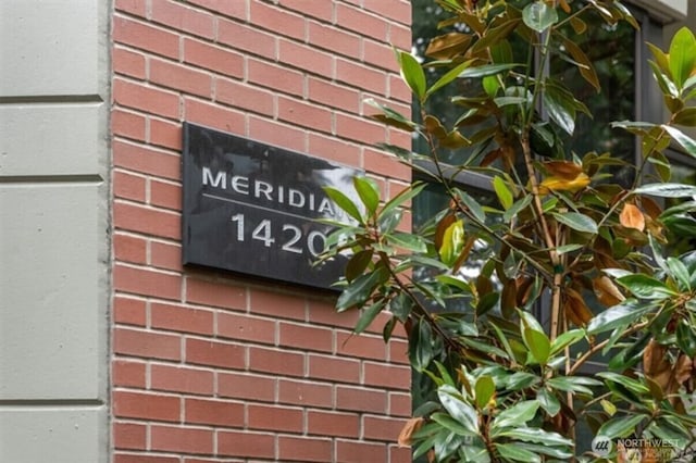1420 Terry Ave Unit 907, Seattle, WA 98101 - exterior view of brick siding