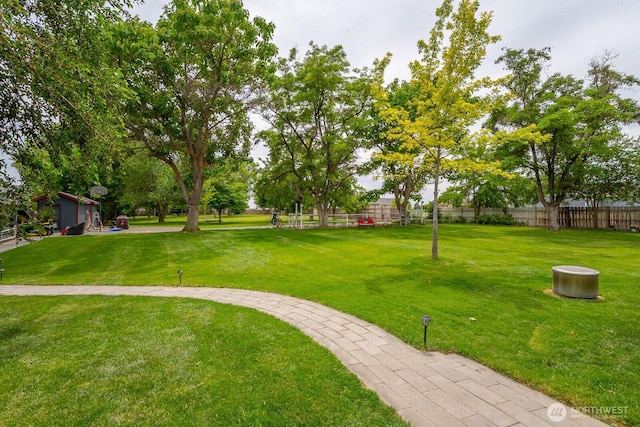 7649 Mcdougal Ave NE, Moses Lake, WA 98837 - view of yard
