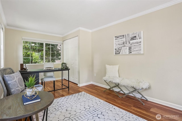 13145 102nd Ln NE Unit 6, Kirkland, WA 98034 - office area with wood finished floors and crown molding