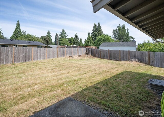9610 Belmont Dr, Everett, WA 98208 - view of fenced backyard